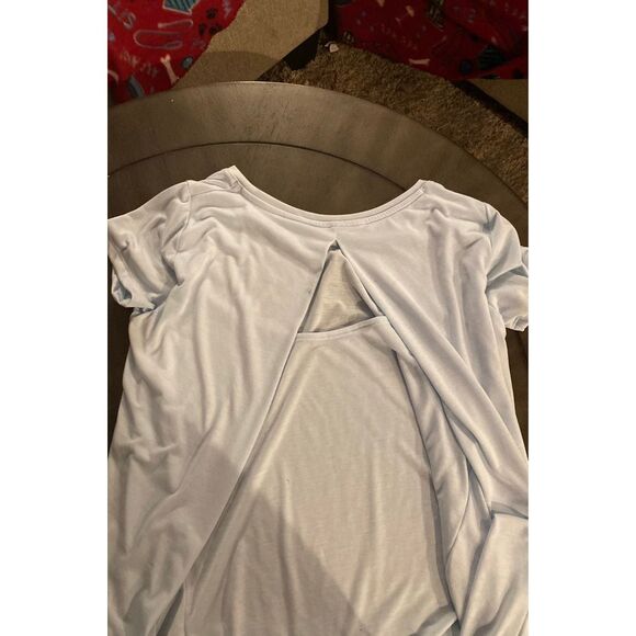 workout clothes - Picture 3 of 3